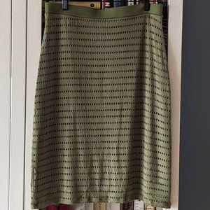 Avocado Green Knit Eyelet Skirt / Knee-Length / Pull On & Go / Size M
